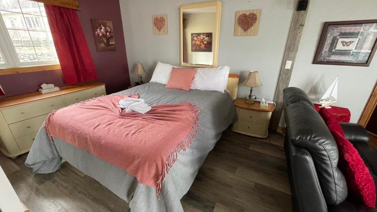 Auberge Et Chalets Sur Le Lac Lac-Mégantic Kültér fotó