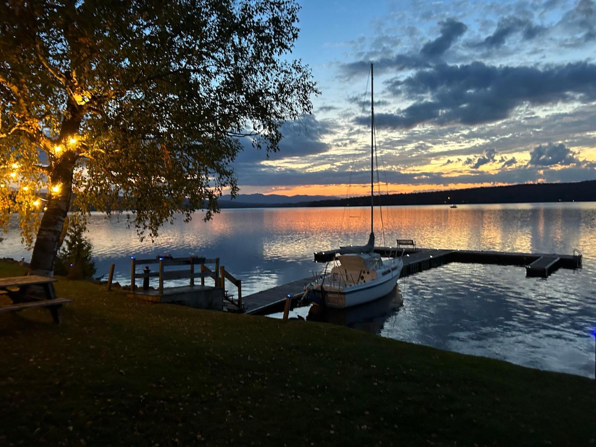 Auberge Et Chalets Sur Le Lac Lac-Mégantic Kültér fotó